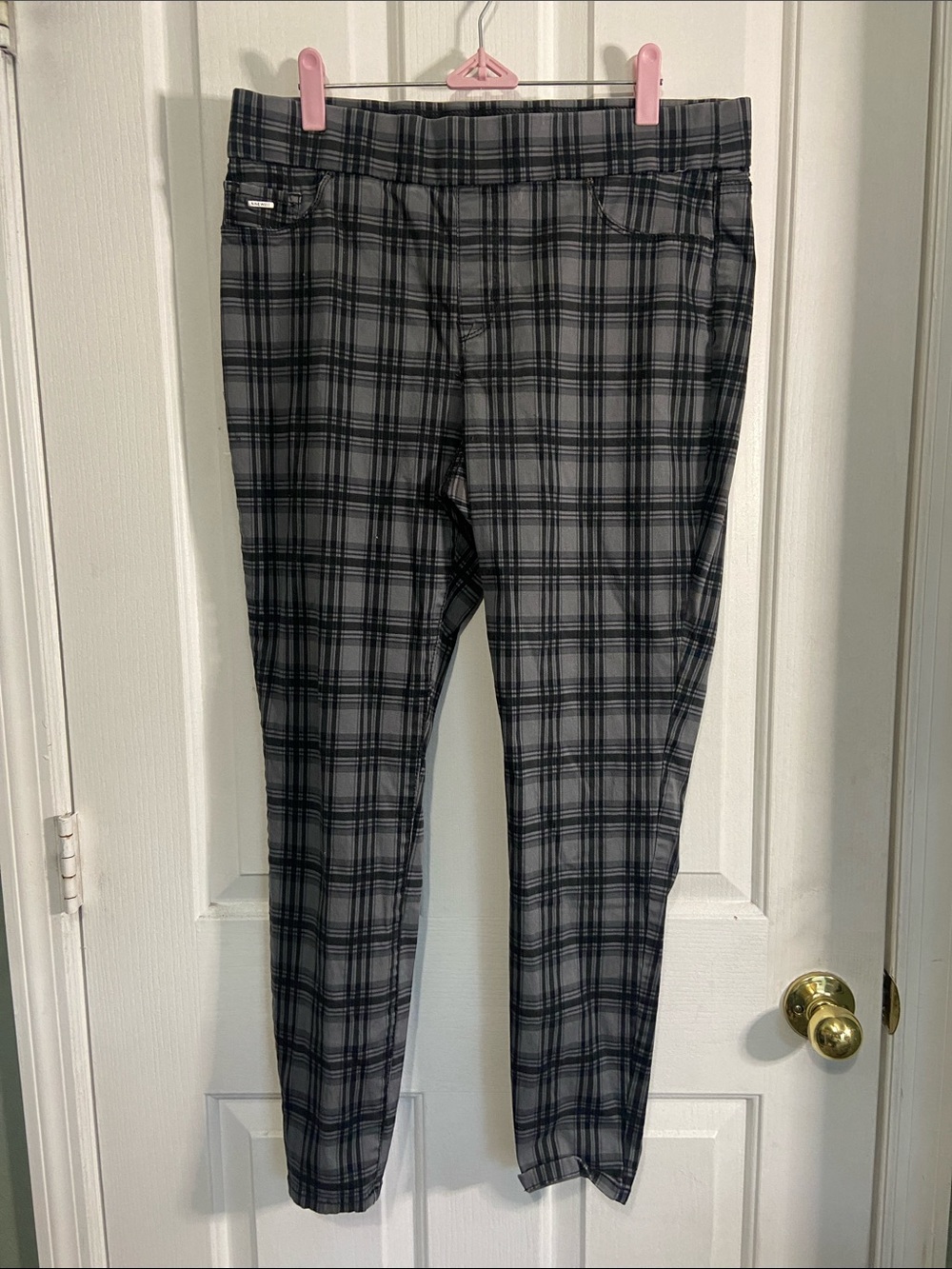 Nine West Black and Gray Plaid Stretch Chinos